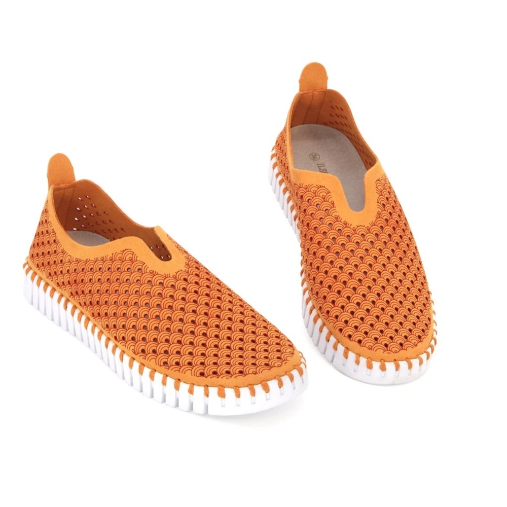 ILSE JACOBSEN women's tulip slip-on shoes - NWT